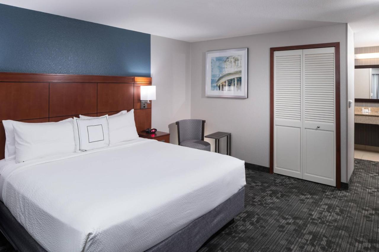 Courtyard By Marriott Austin Parmer Tech Ridge Exterior photo
