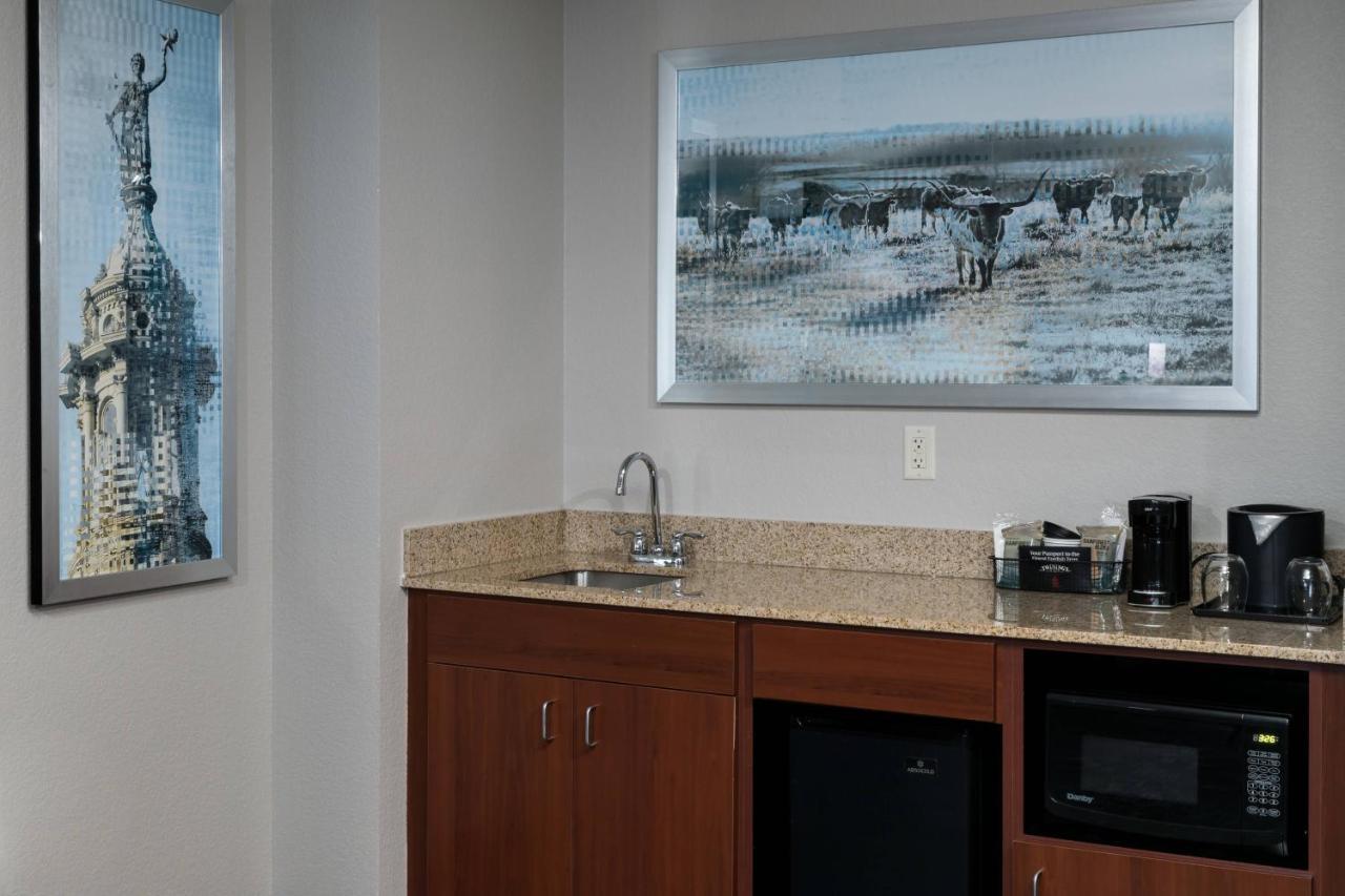 Courtyard By Marriott Austin Parmer Tech Ridge Exterior photo