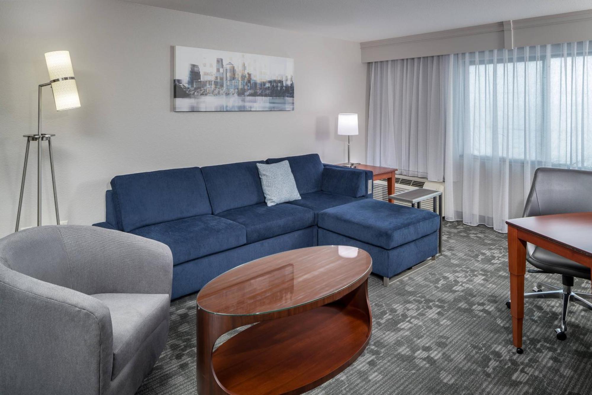 Courtyard By Marriott Austin Parmer Tech Ridge Exterior photo